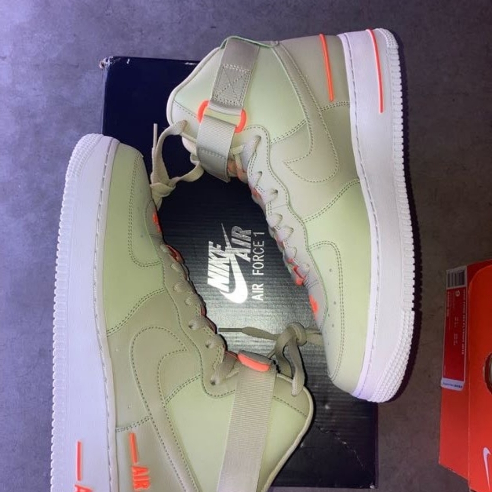 Nike
